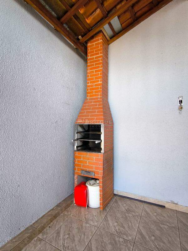 Casa Residencial à venda no bairro Jardim Campo Belo: CHURRASQUEIRA