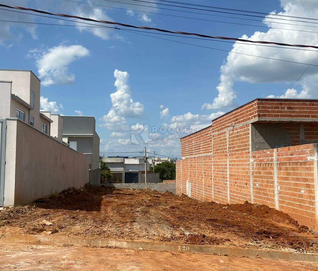 Terreno à venda no bairro Jardim Marajoara: frente
