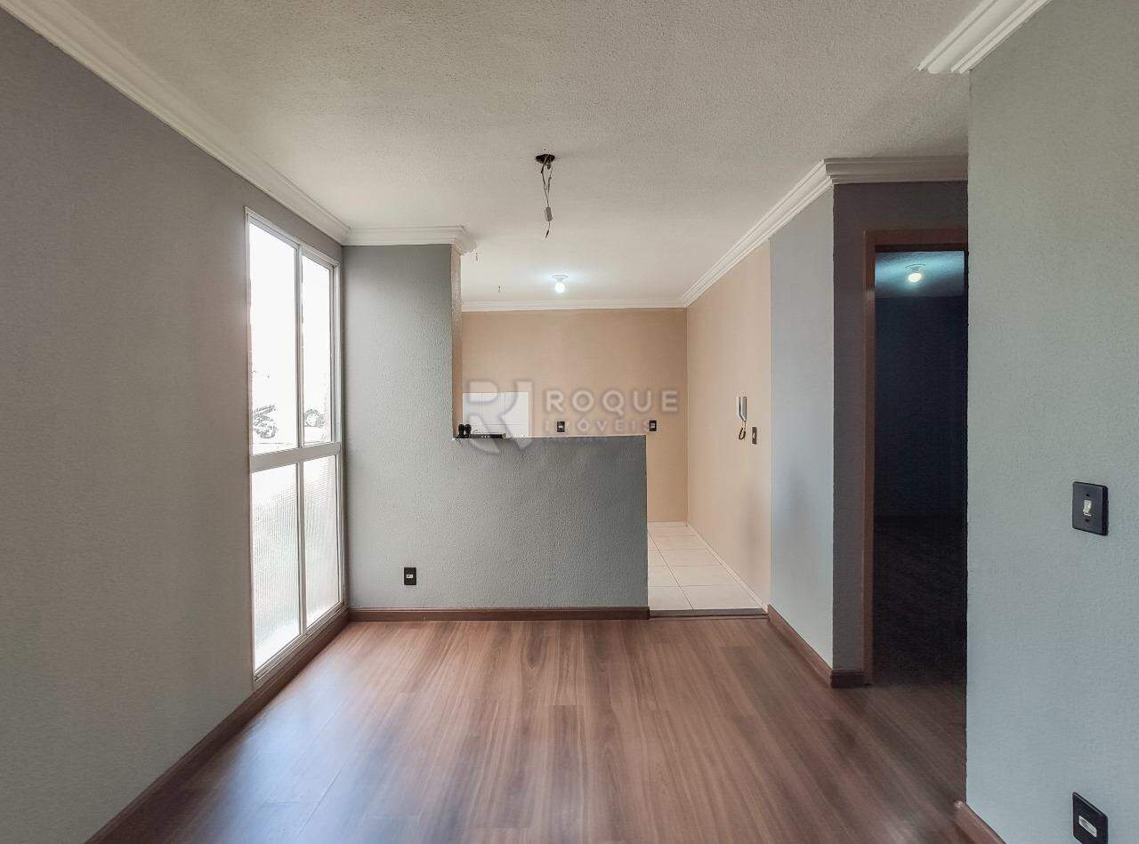 Apartamento à venda no bairro Residencial Morada das Acácias: Sala 