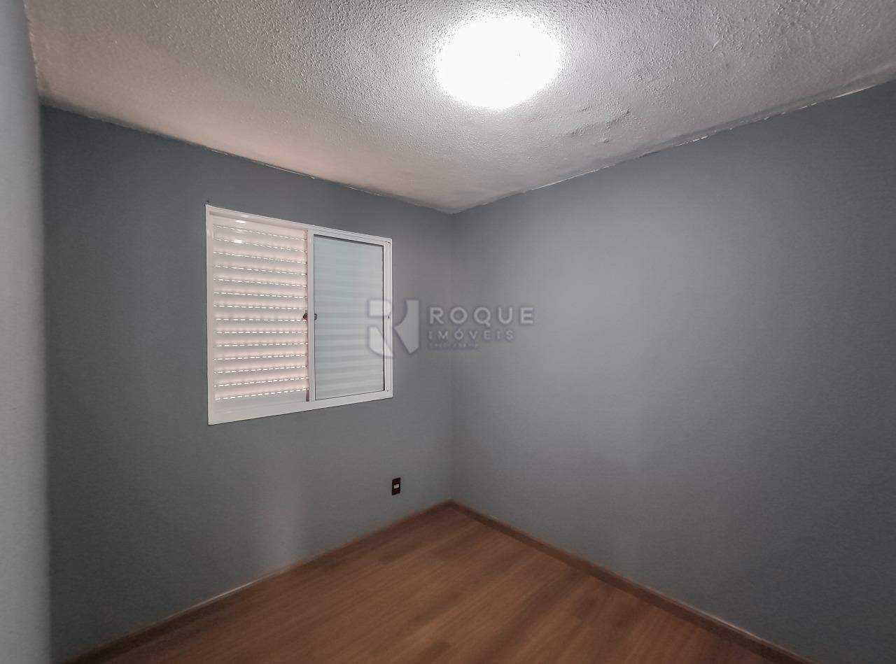 Apartamento à venda no bairro Residencial Morada das Acácias: Dormitório 2