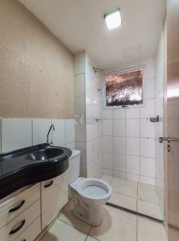 Apartamento à venda no bairro Residencial Morada das Acácias: WC social 