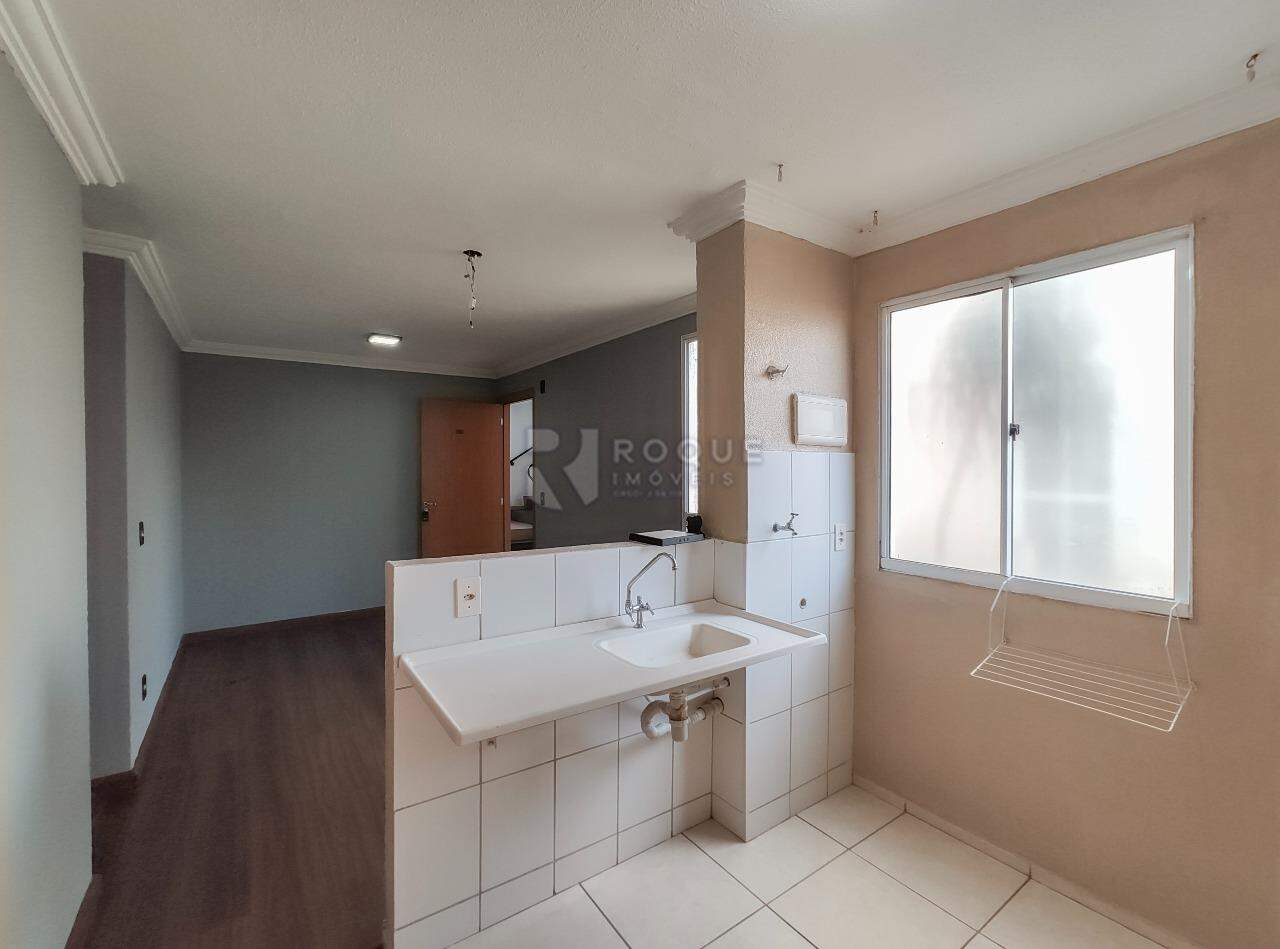 Apartamento à venda no bairro Residencial Morada das Acácias: Cozinha 