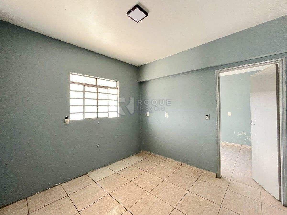 Casa Comercial para aluguel no bairro Jardim Nova Itália: Sala 02