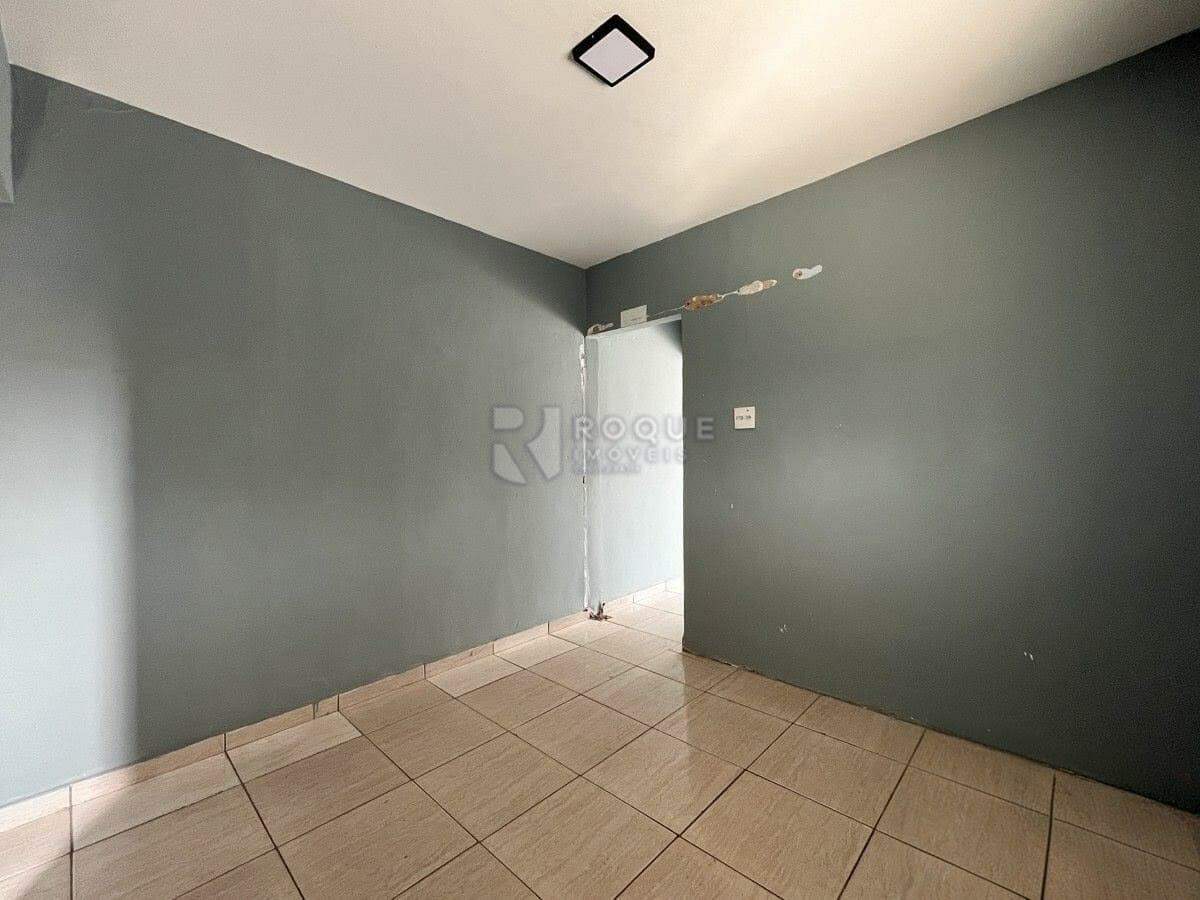 Casa Comercial para aluguel no bairro Jardim Nova Itália: Sala 02