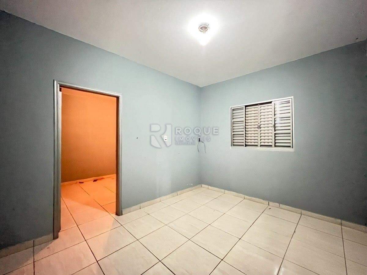 Casa Comercial para aluguel no bairro Jardim Nova Itália: Sala 06