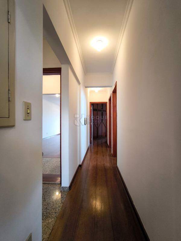Apartamento à venda no bairro Centro: CORREDOR INTERNO