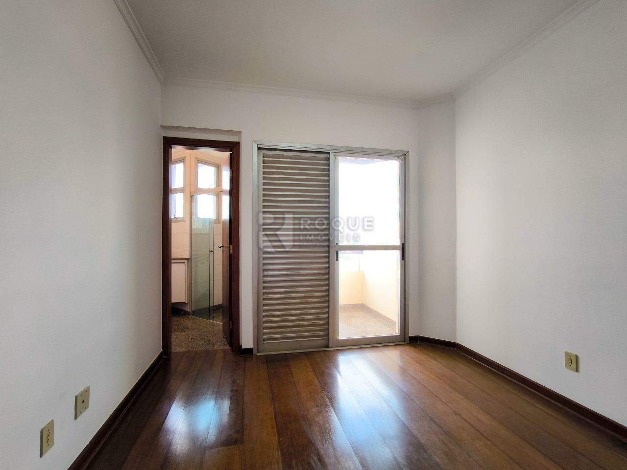 Apartamento à venda no bairro Centro: SUÍTE
