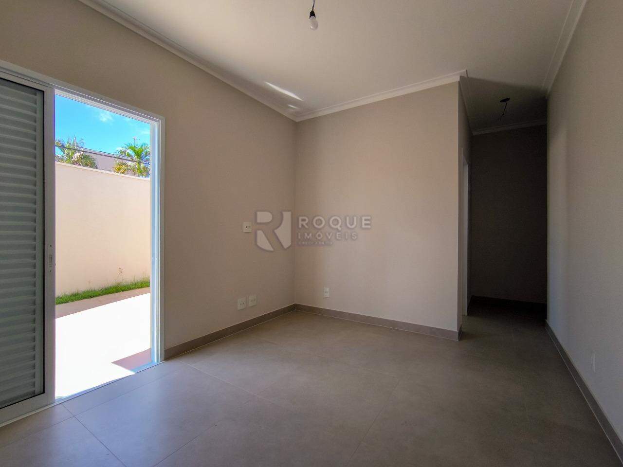 Casa em condomínio à venda no bairro Parque Residencial Roland: SUÍTE 3