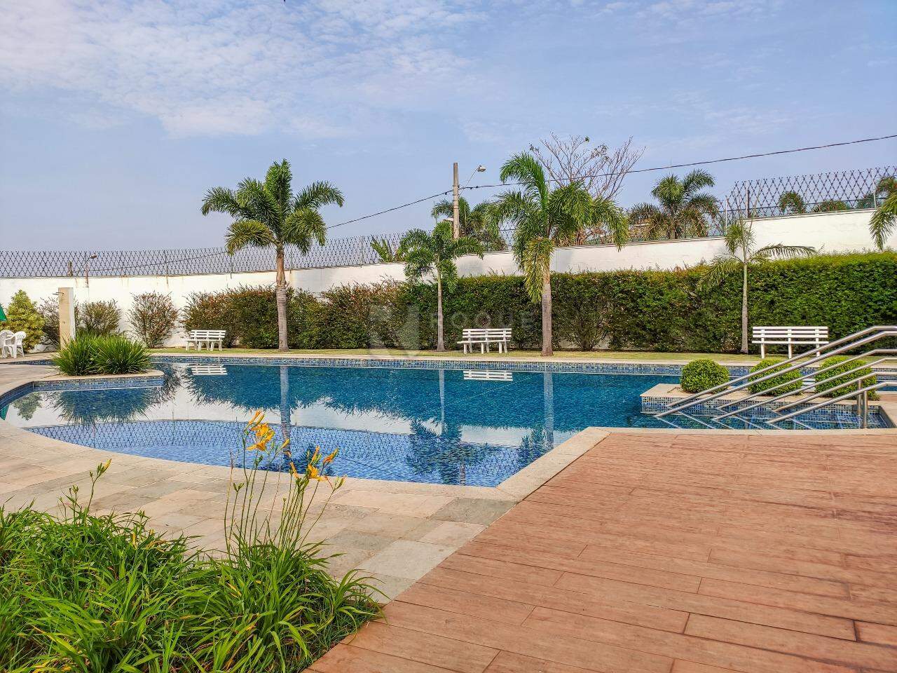Casa em condomínio para aluguel no bairro Jardim Montezuma: Área do condomínio 