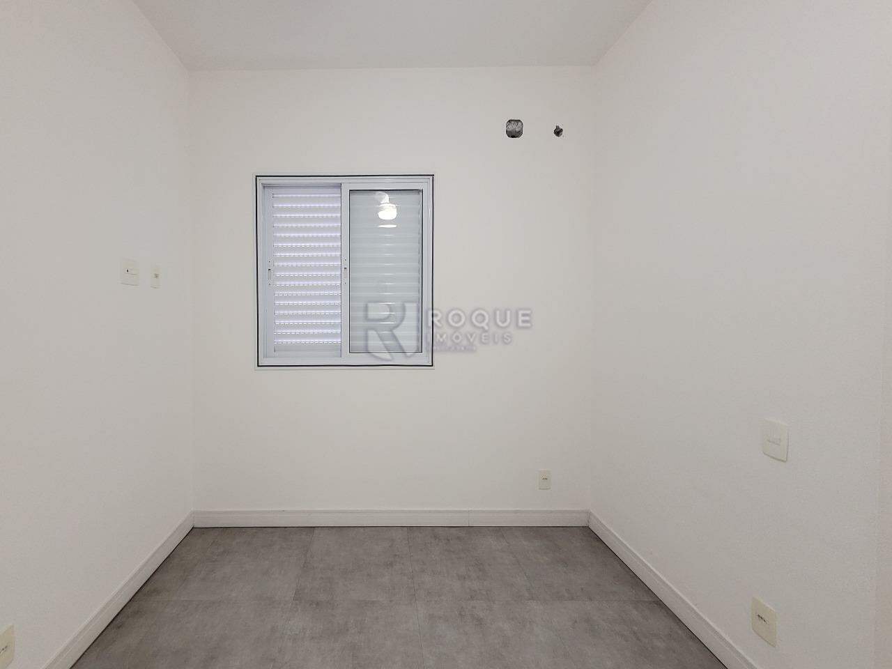 Casa em condomínio para aluguel no bairro Jardim Montezuma: Suíte 01