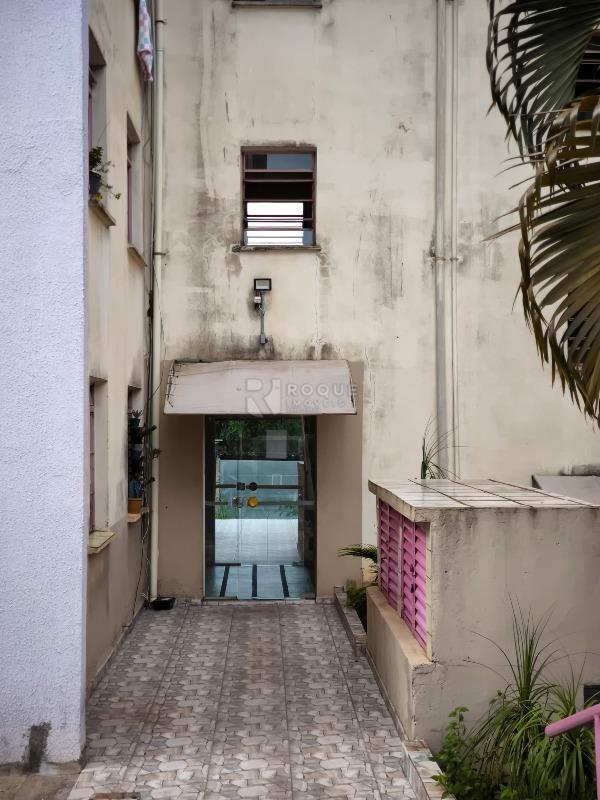 Apartamento à venda no bairro Jardim Olga Veroni: ENTRADA