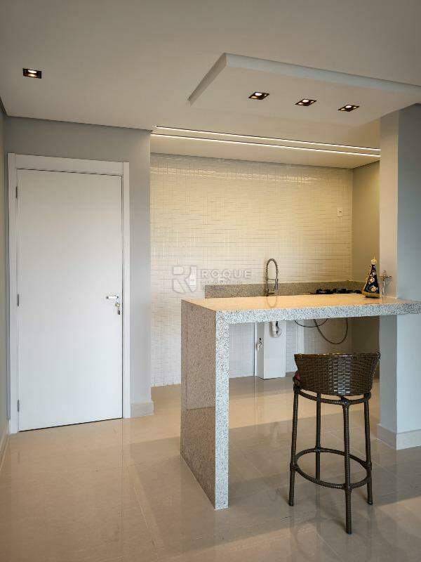 Apartamento à venda no bairro Jardim Senador Vergueiro: COZINHA