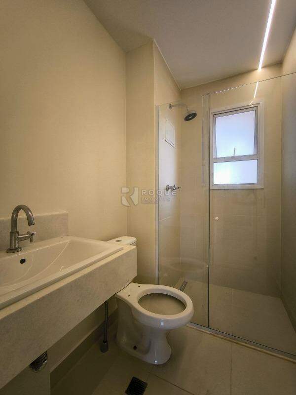 Apartamento à venda no bairro Jardim Senador Vergueiro: BANHEIRO SOCIAL