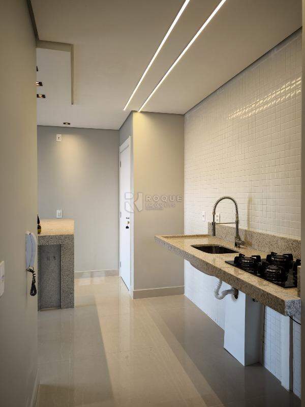 Apartamento à venda no bairro Jardim Senador Vergueiro: COZINHA