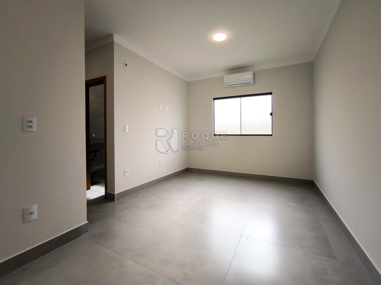 Casa Residencial à venda no bairro Jardim Campo Verde II: SUÍTE