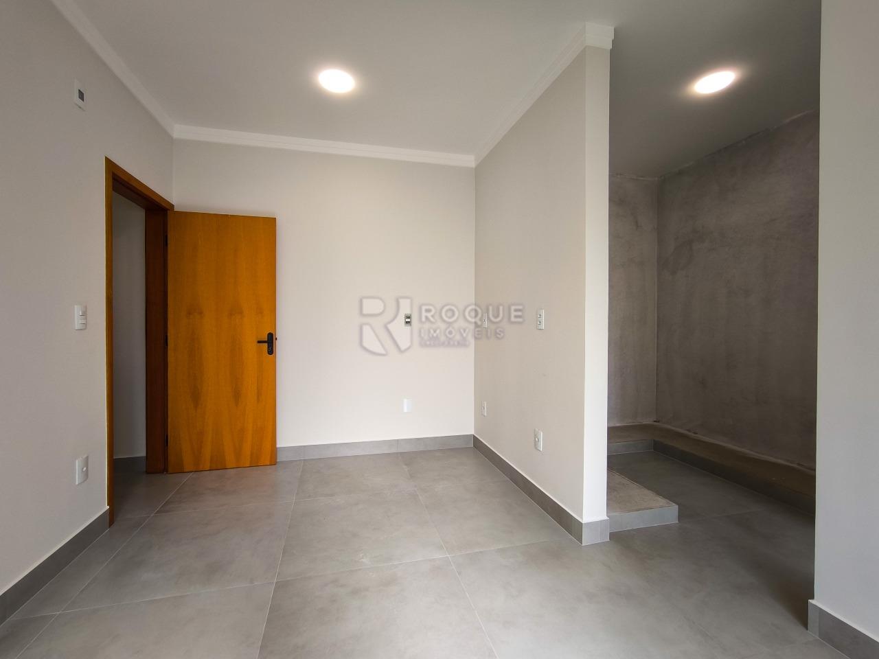 Casa Residencial à venda no bairro Jardim Campo Verde II: SUÍTE