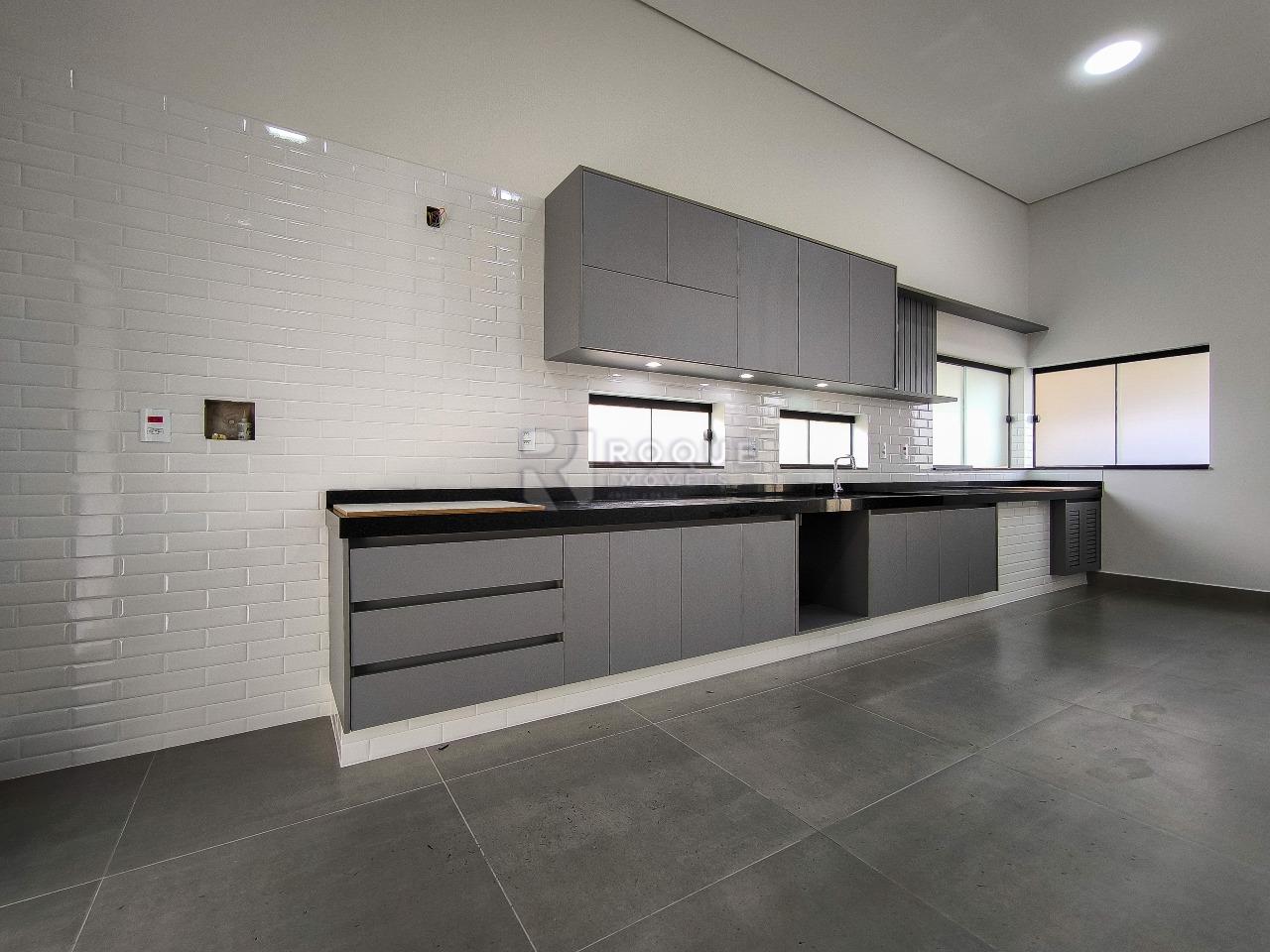 Casa Residencial à venda no bairro Jardim Campo Verde II: COZINHA