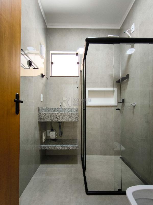 Casa Residencial à venda no bairro Jardim Campo Verde II: BANHEIRO SOCIAL