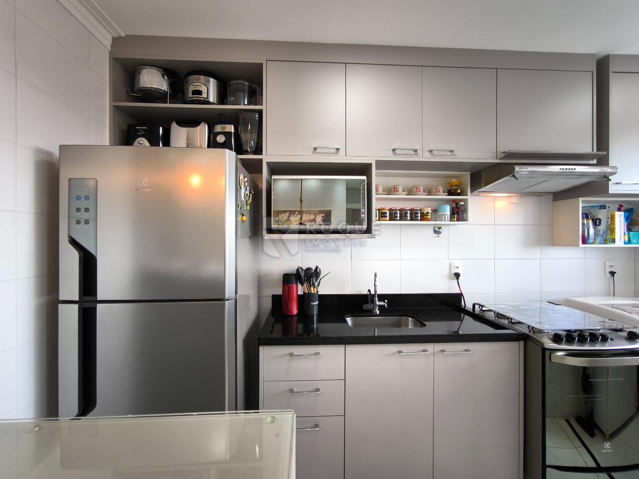 Apartamento à venda no bairro Jardim Senador Vergueiro: COZINHA