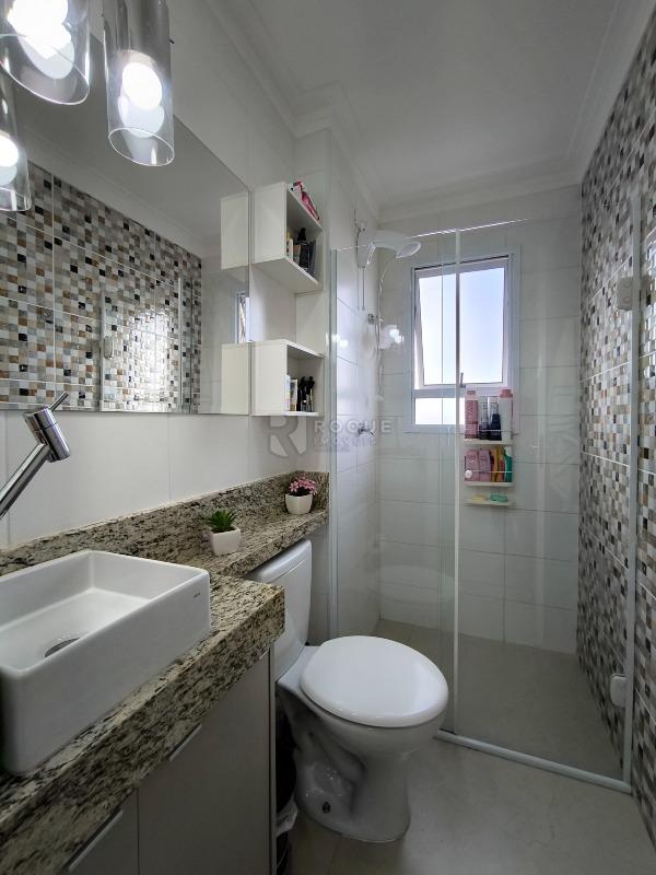 Apartamento à venda no bairro Jardim Senador Vergueiro: WC SUÍTE