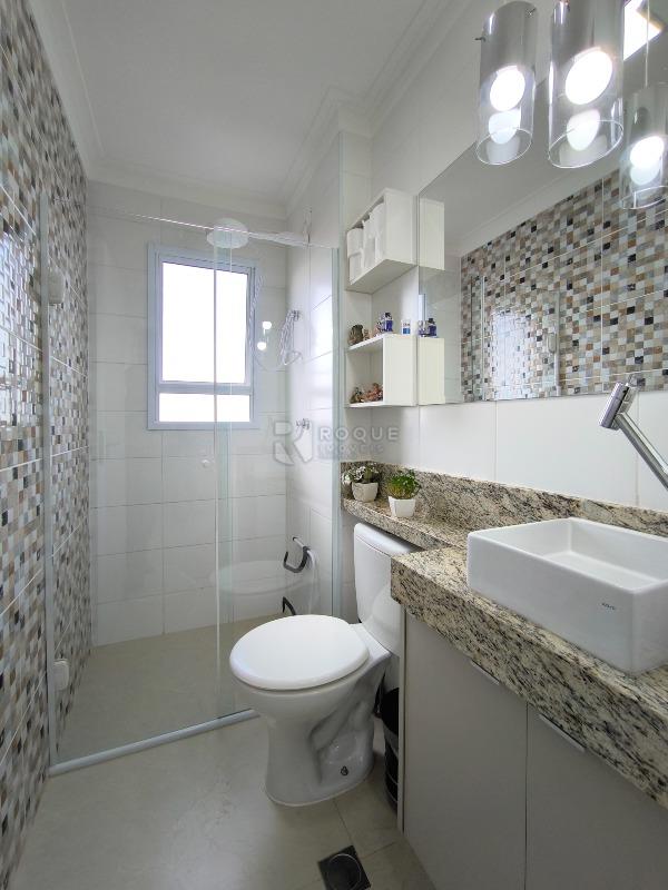 Apartamento à venda no bairro Jardim Senador Vergueiro: BANHEIRO SOCIAL