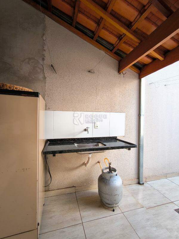 Casa Residencial à venda no bairro Vila Fascina: LAVATÓRIO