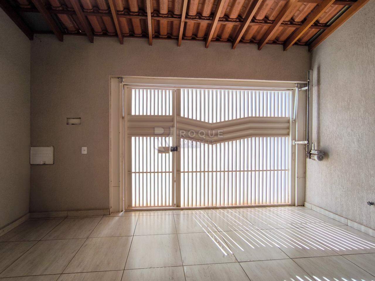 Casa Residencial à venda no bairro Vila Fascina: GARAGEM