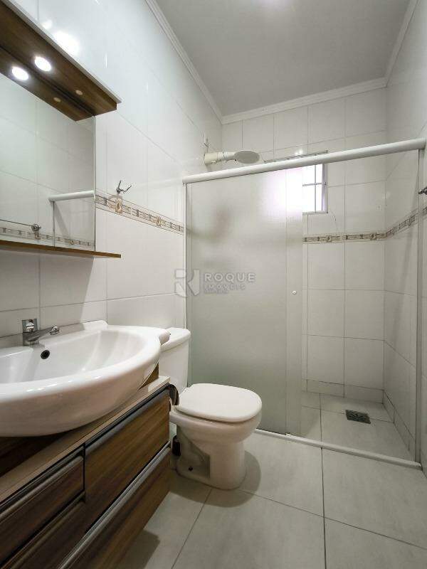Casa Residencial à venda no bairro Vila Fascina: BANHEIRO SOCIAL