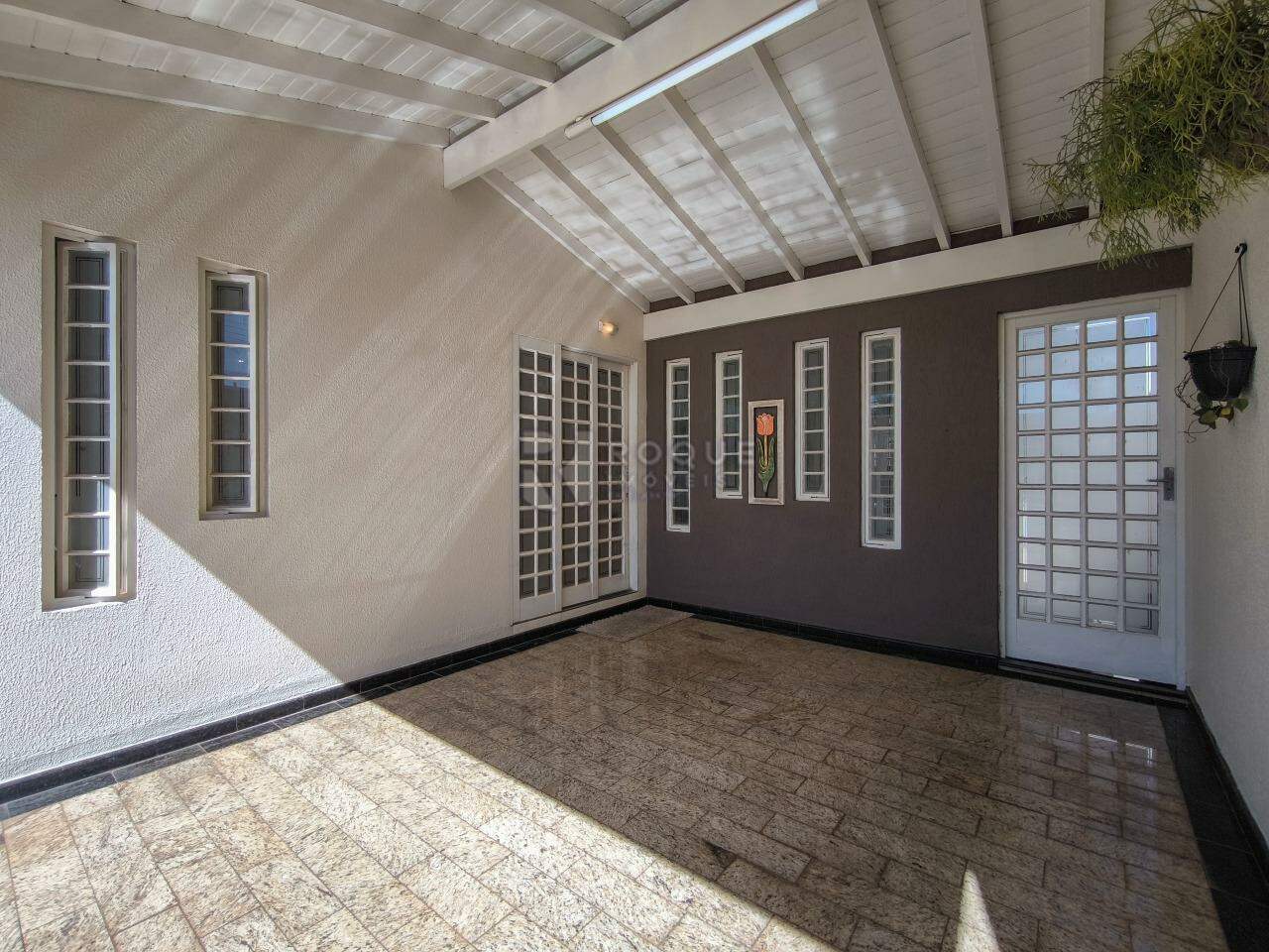 Casa Residencial à venda no bairro Parque Egisto Ragazzo: GARAGEM