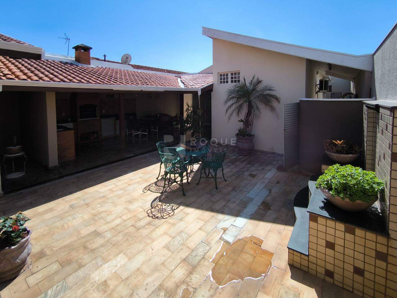 Casa Residencial à venda no bairro Parque Egisto Ragazzo: QUINTAL