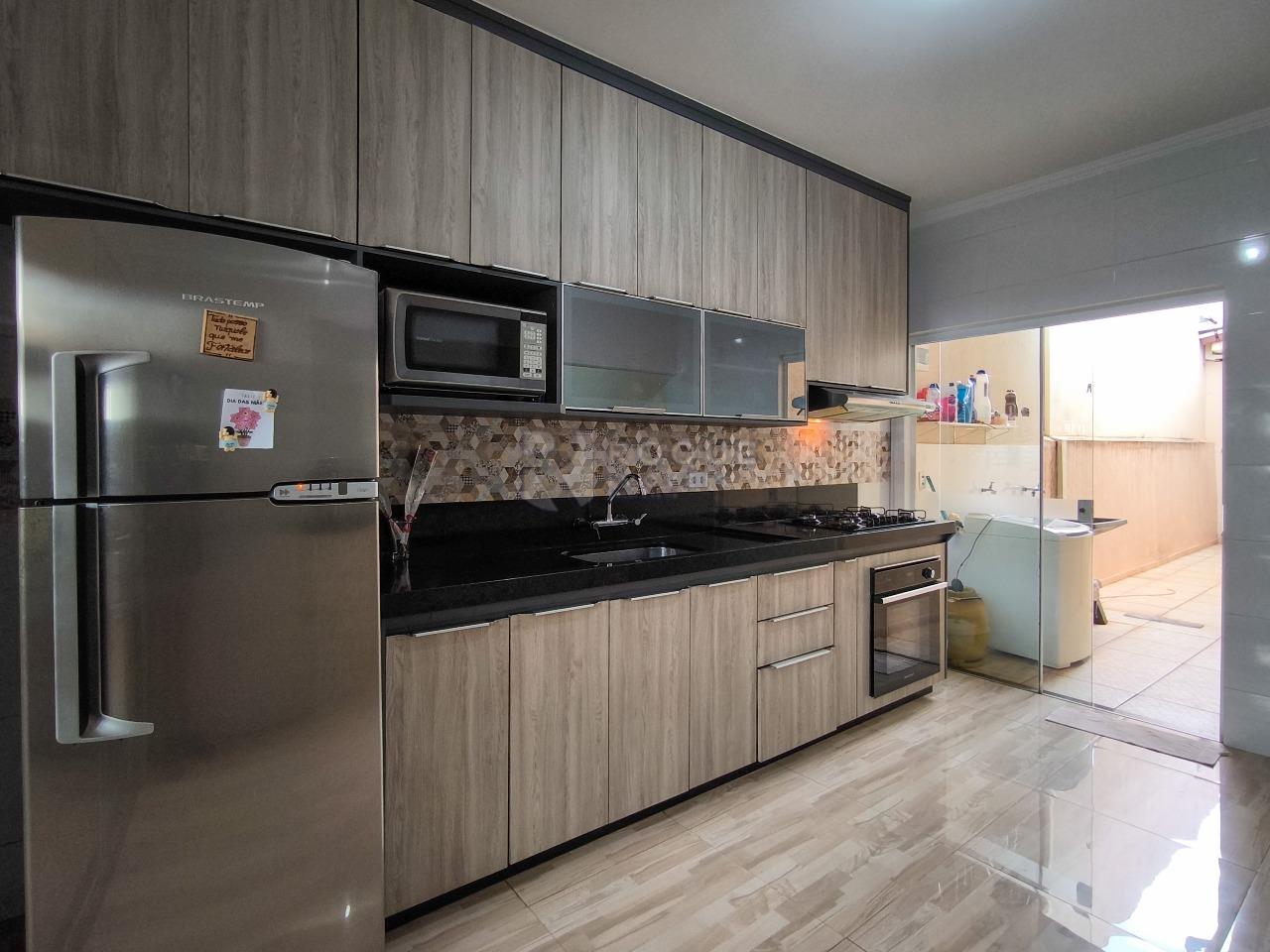 Casa Residencial à venda no bairro Parque Residencial Belinha Ometto: COZINHA