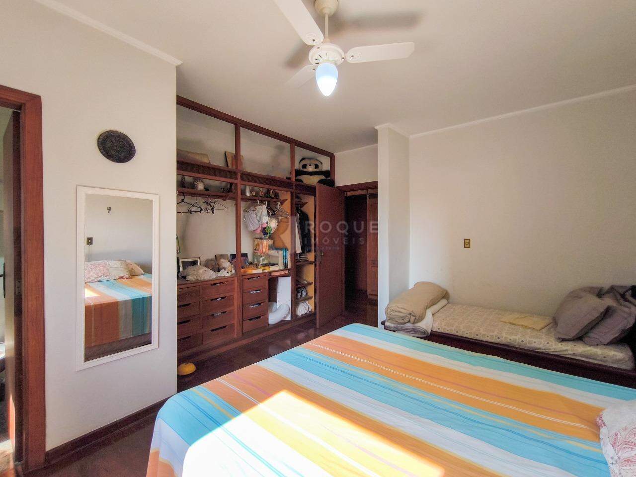 Casa em condomínio à venda no bairro Parque São Bento: SUÍTE