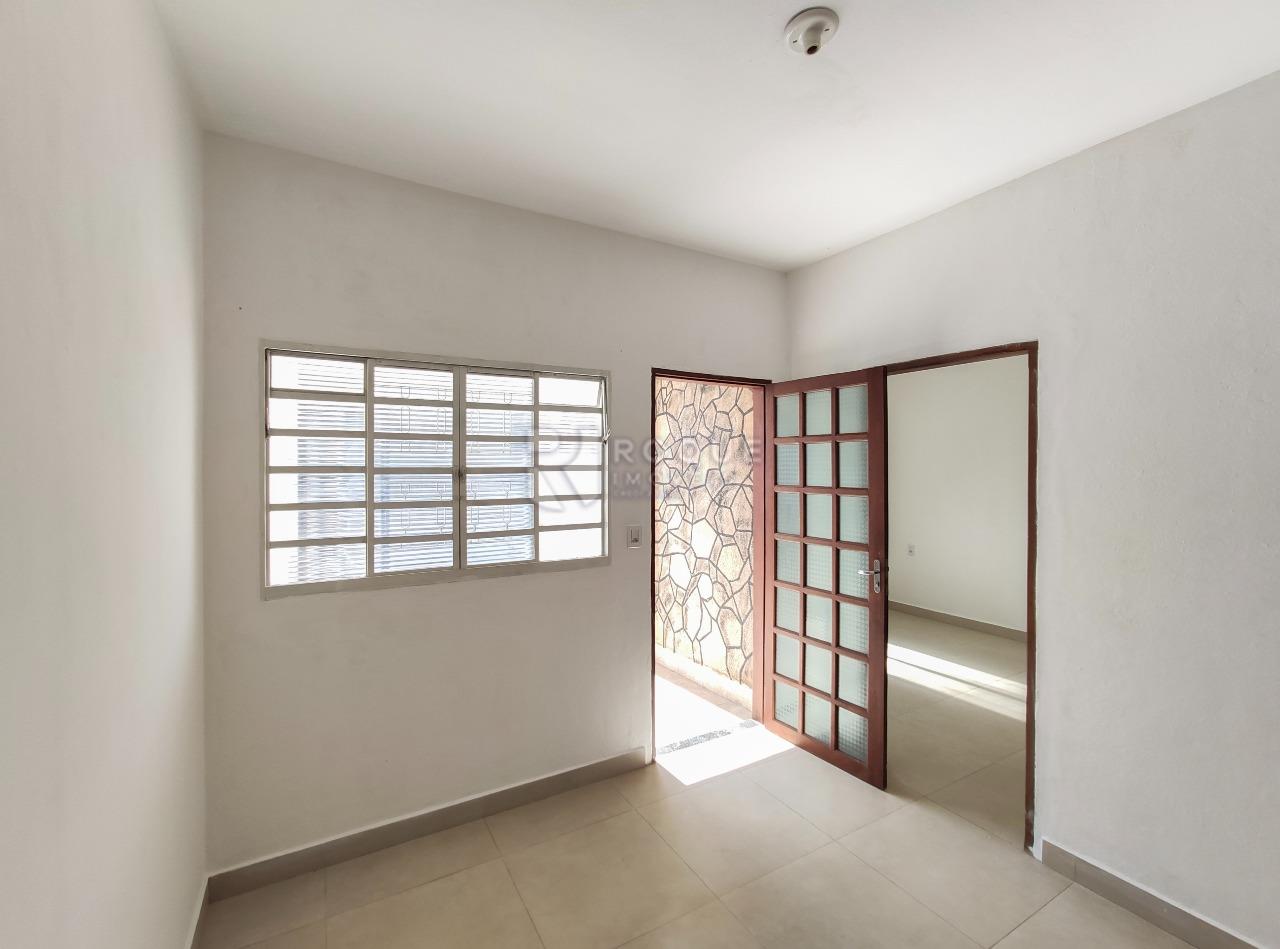 Casa Residencial para aluguel no bairro Parque Residencial Aeroporto: Sala 