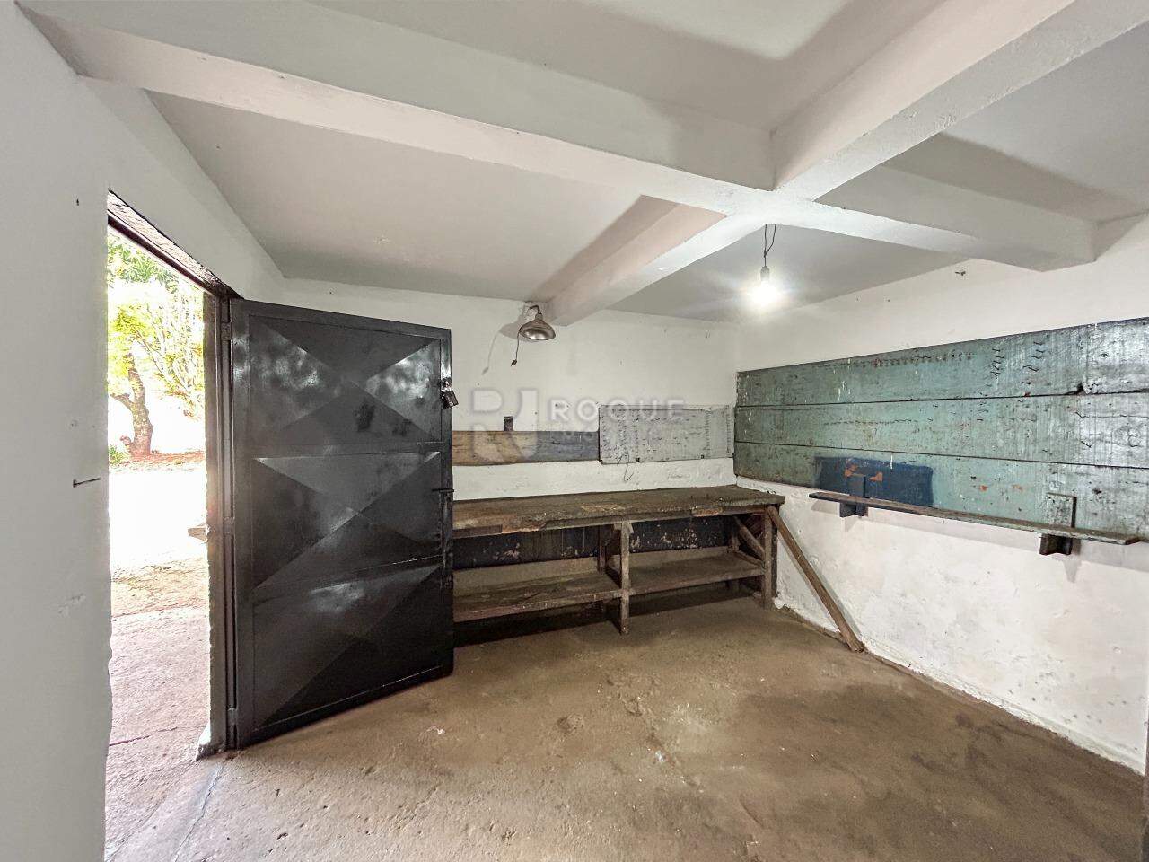 Barracão/Galpão para aluguel no bairro Jardim Glória: Sala 2