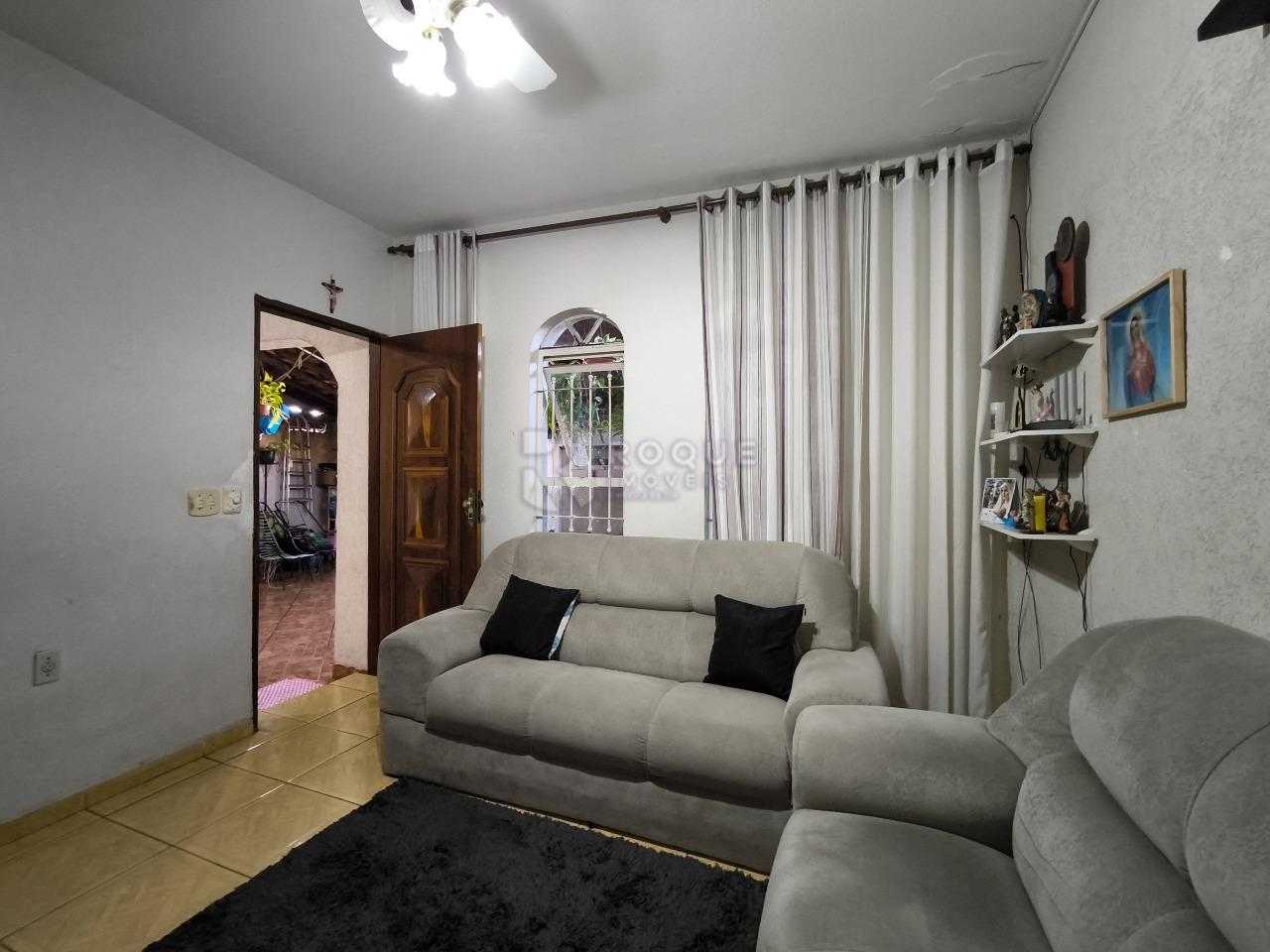 Casa Residencial à venda no bairro Jardim Residencial Dona Santina Paroli Peccinini: SALA DE ESTAR