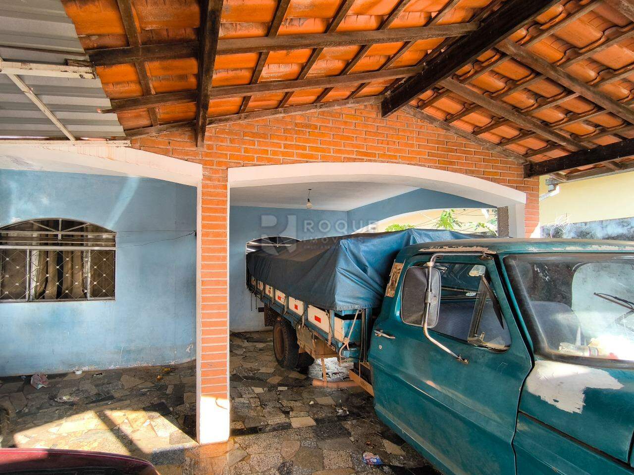 Casa Residencial à venda no bairro Jardim Morro Branco: GARAGEM