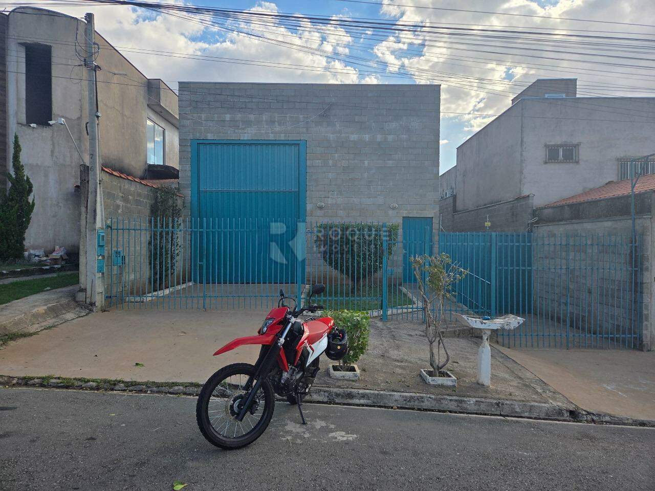 Barracão/Galpão para aluguel no bairro Jardim Residencial Campo Novo: Fachada