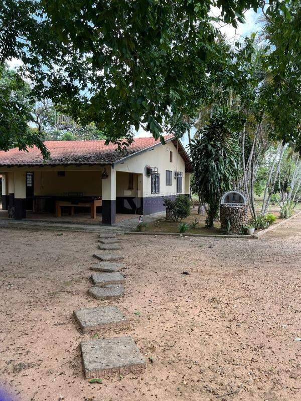 Chácara à venda no bairro Cascata: