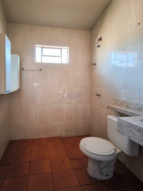 Casa Residencial à venda no bairro Jardim Luiz Ometto: BANHEIRO SOCIAL
