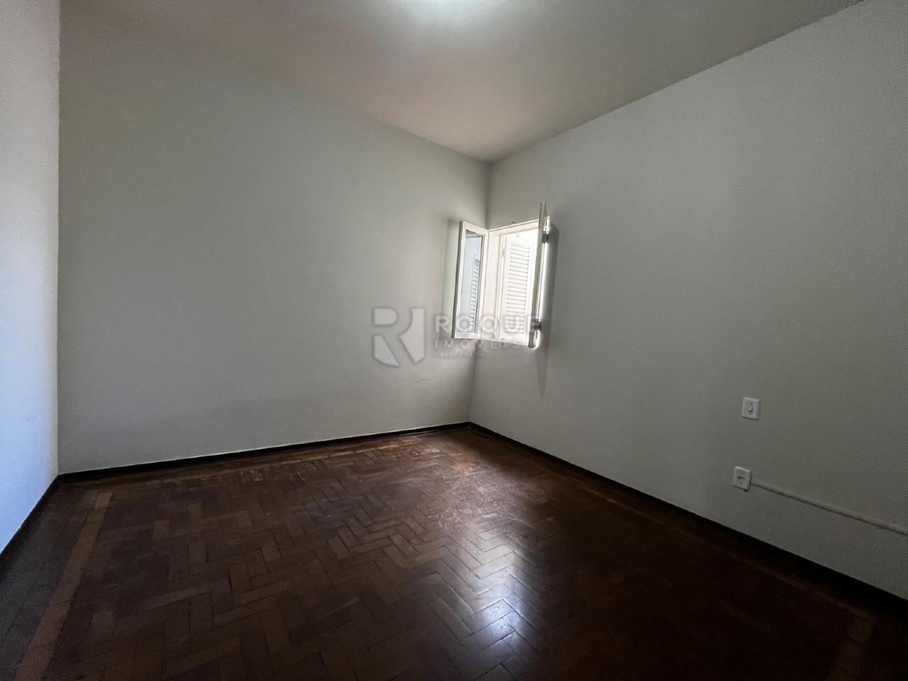 Casa Residencial à venda no bairro Vila São João: DORMITORIO 2