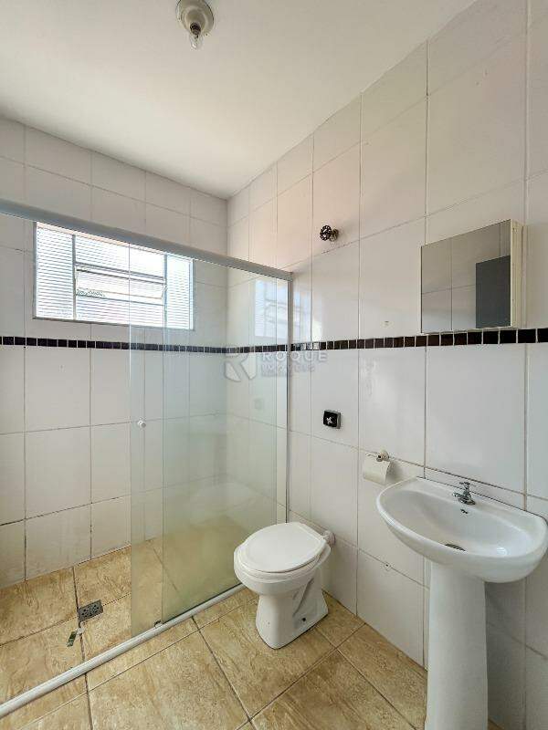 Casa Residencial para aluguel no bairro Jardim Boa Vista: WC social 