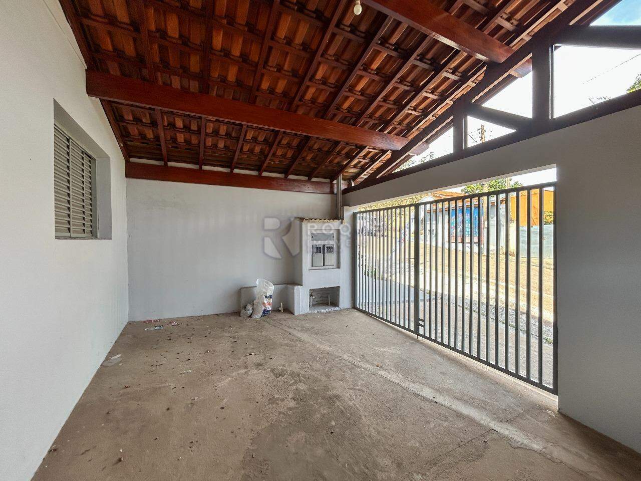 Casa Residencial para aluguel no bairro Jardim Boa Vista: Garagem 