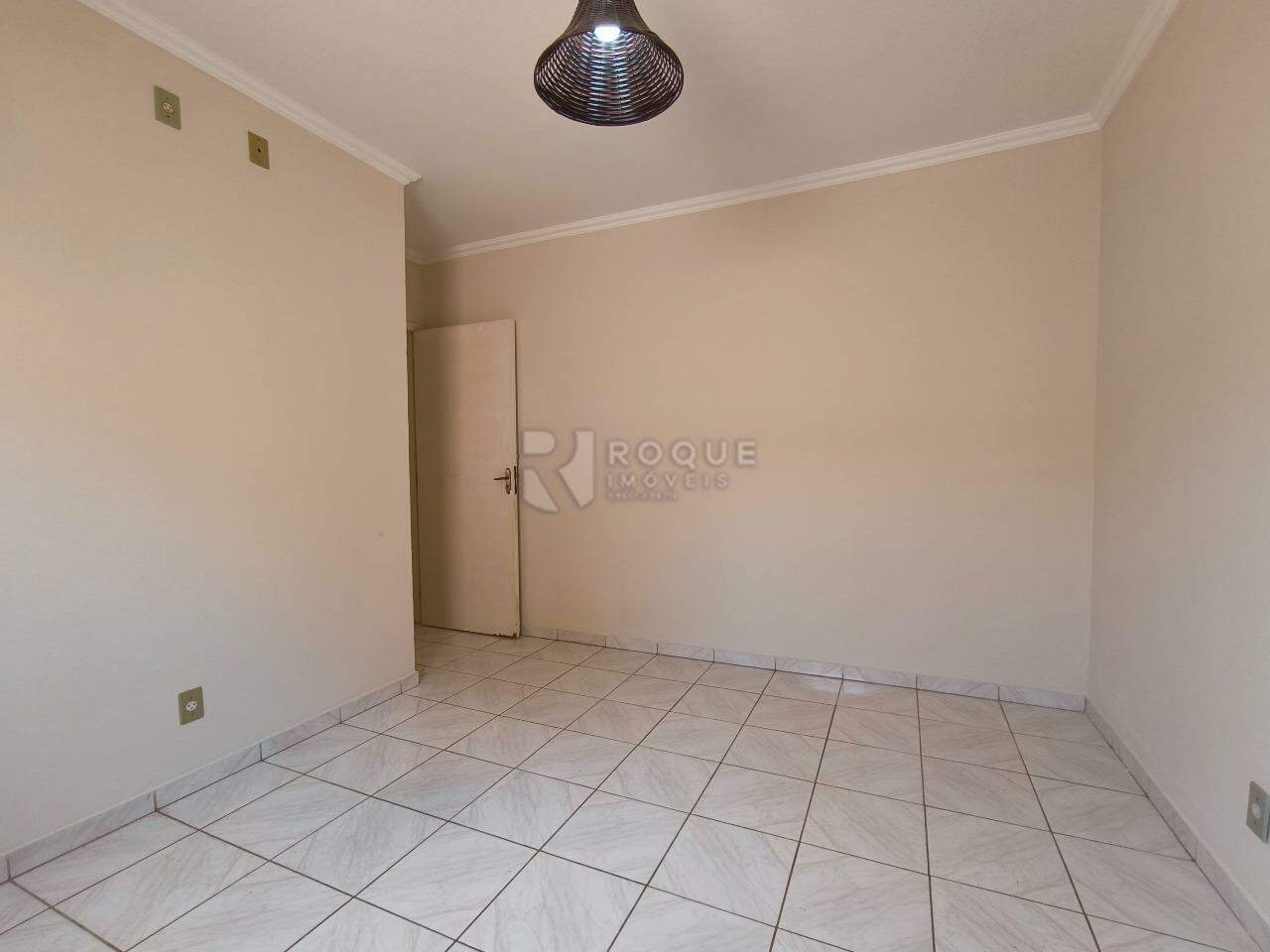 Casa em condomínio à venda no bairro Jardim Ouro Verde: DORMITÓRIO 2