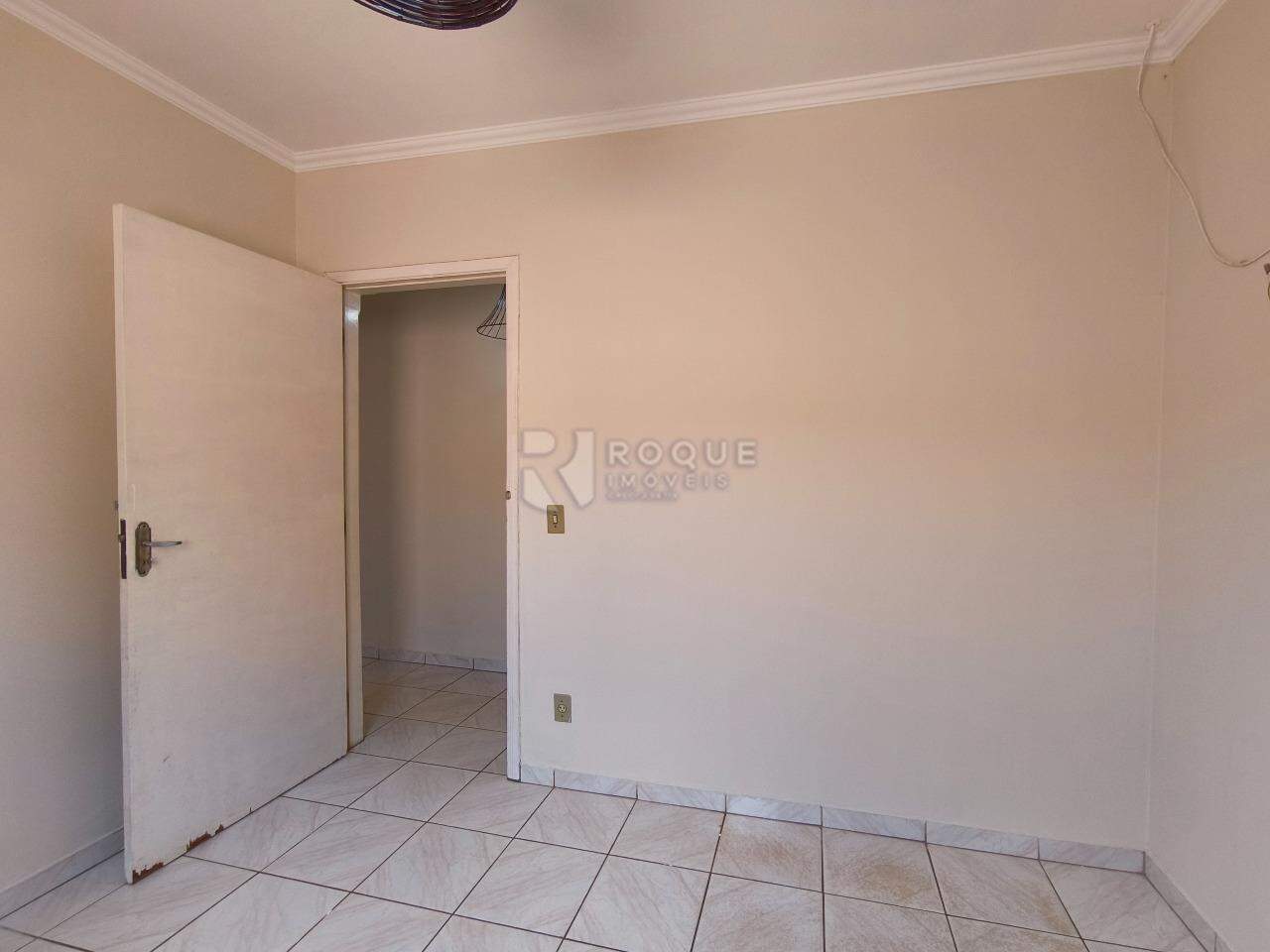 Casa em condomínio à venda no bairro Jardim Ouro Verde: DORMITÓRIO 1