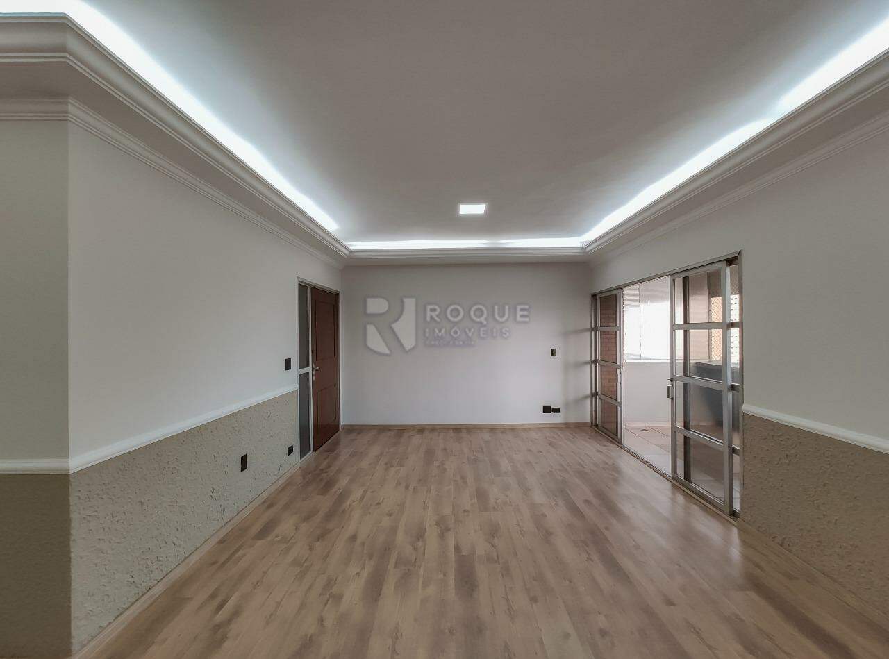 Apartamento para aluguel no bairro Centro: Sala 