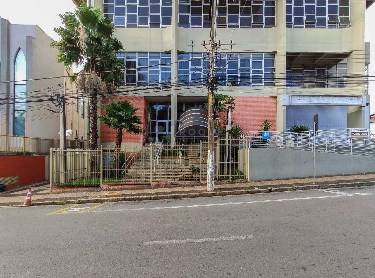 Apartamento para aluguel no bairro Centro: Fachada