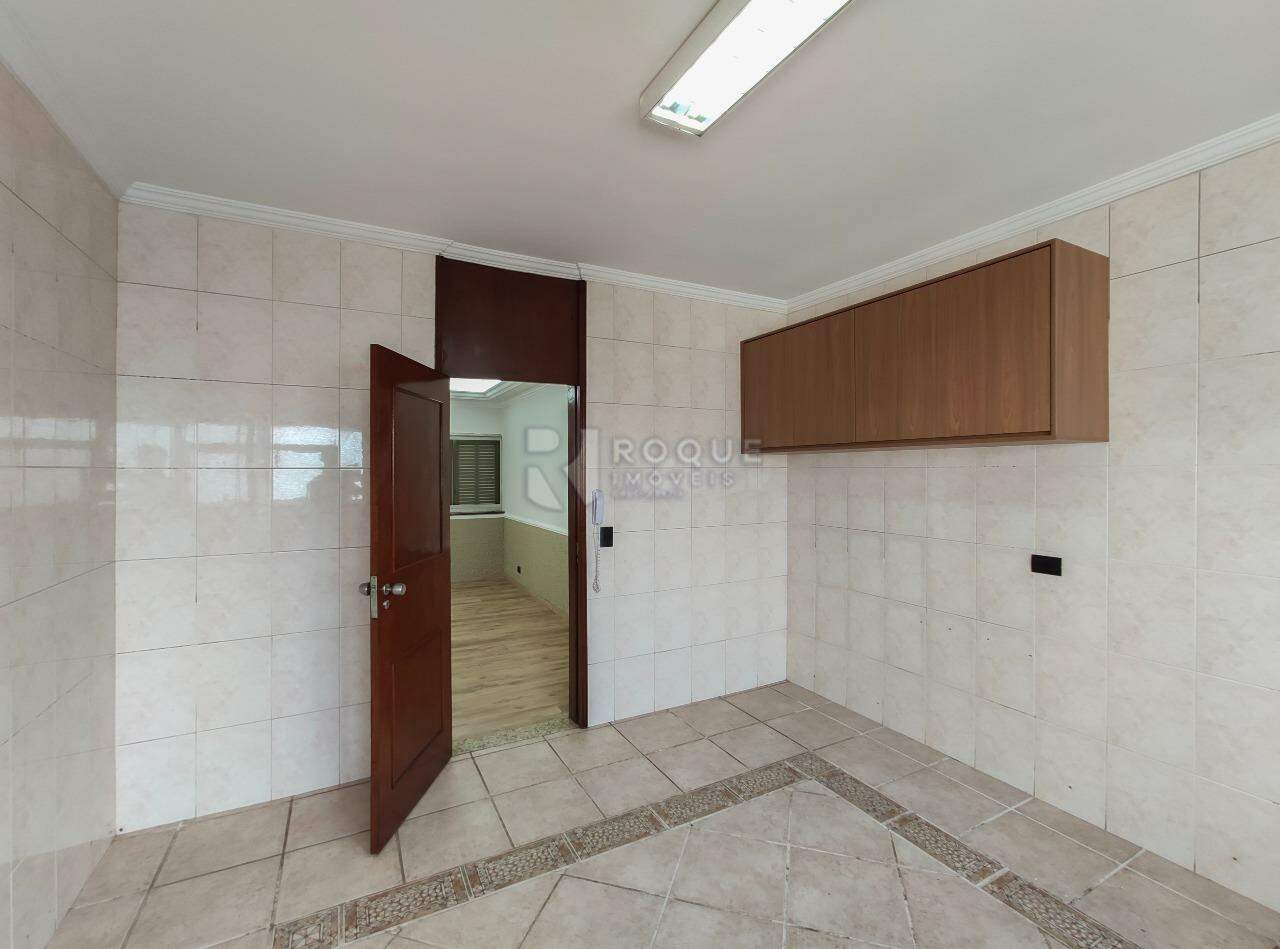 Apartamento para aluguel no bairro Centro: Cozinha 