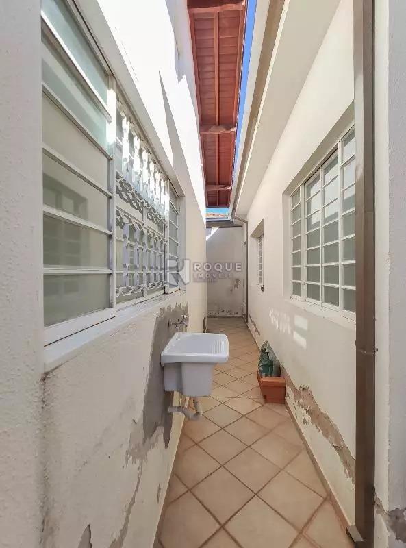 Casa Residencial à venda no bairro Parque Real: 