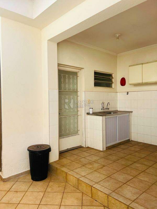 Casa Residencial à venda no bairro Parque Real: 