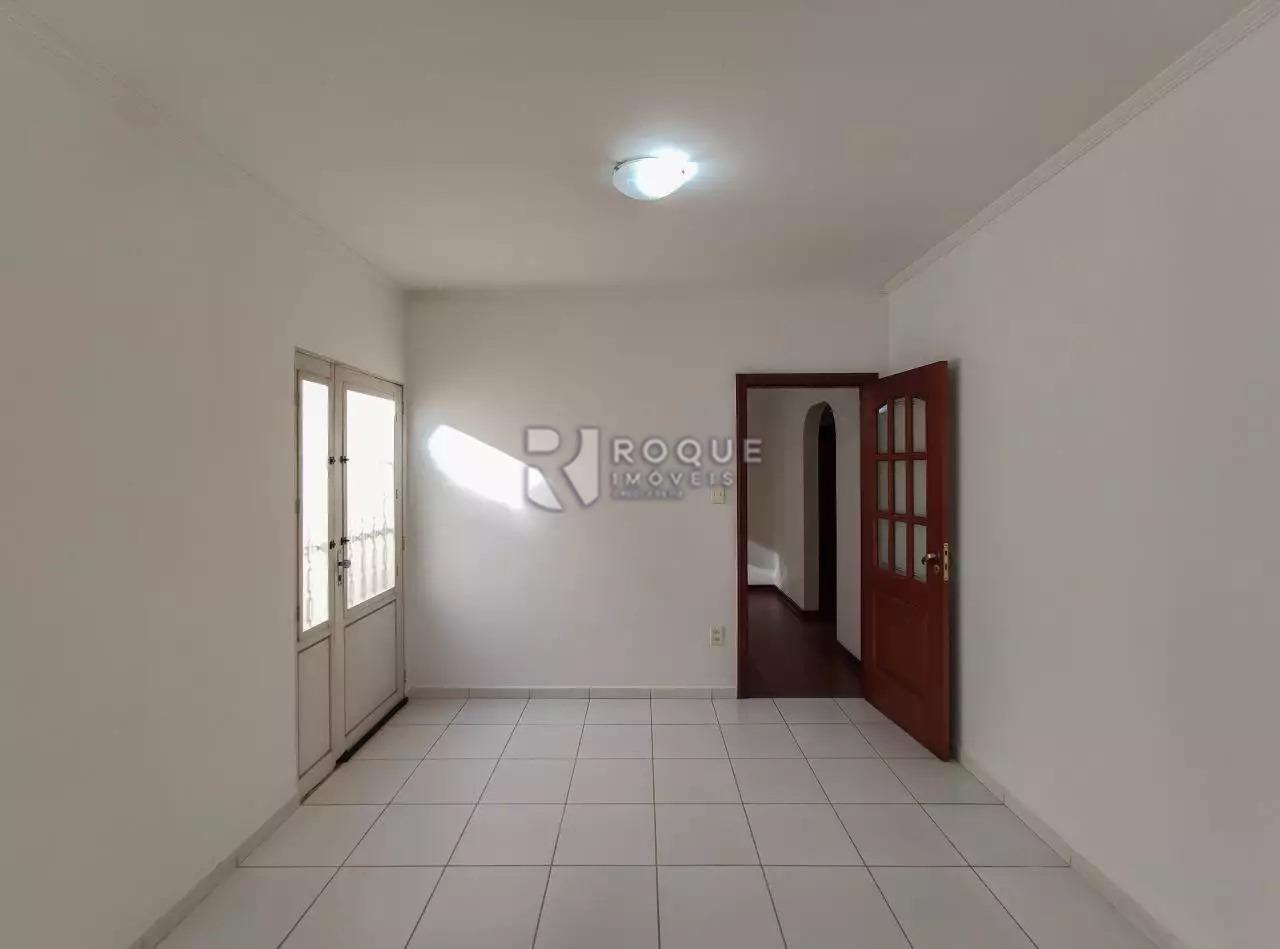 Casa Residencial à venda no bairro Parque Real: 